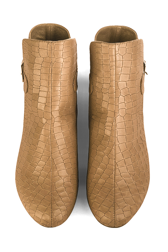 Camel beige women's ankle boots with buckles at the back. Round toe. Flat block heels. Top view - Florence KOOIJMAN